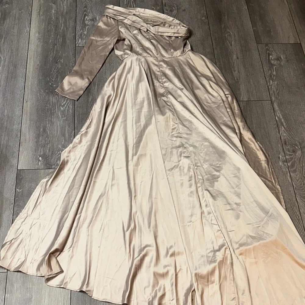 Boohoo Satin Asymmetric Draped Maxi Dress/ Formal Gown- Champagne - Picture 5 of 5